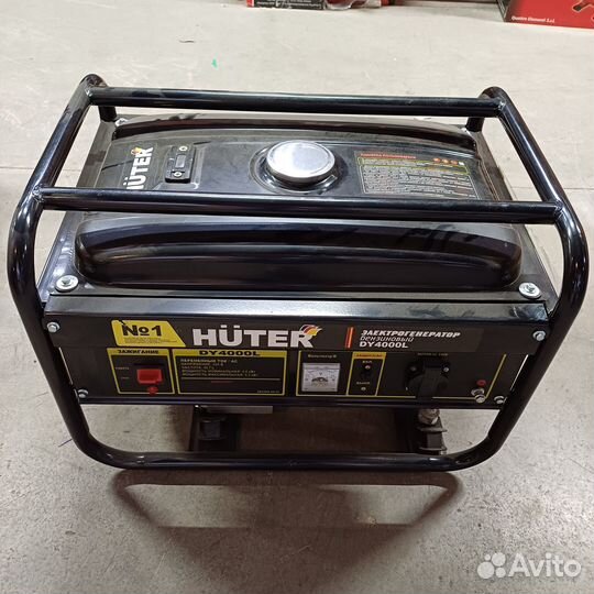 Бензиновый генератор Huter DY4000L