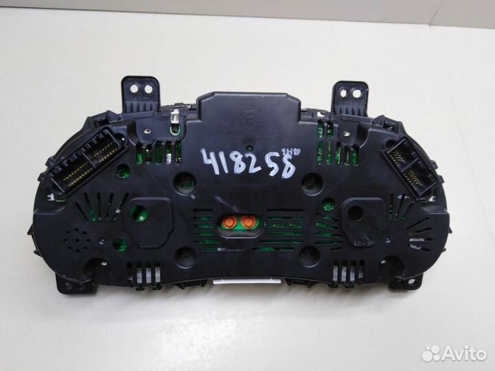 Панель приборов Hyundai Solaris 2010-2017