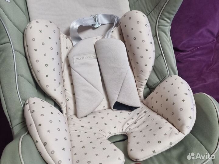 Автокресло Happy Baby Passenger V2