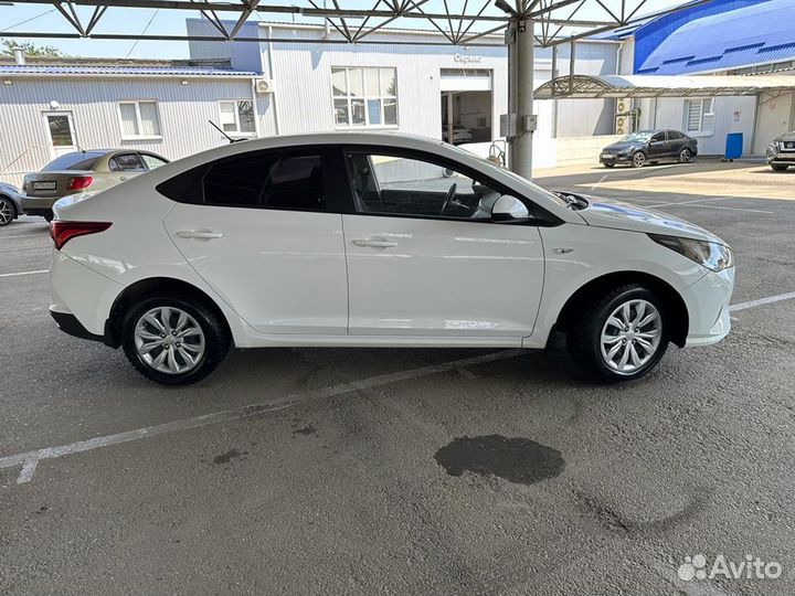 Hyundai Solaris 1.6 AT, 2021, 46 000 км