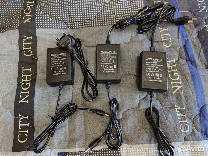 Блок питания 12v 2a новый