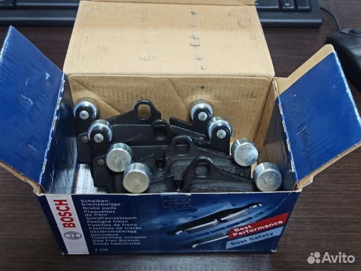 Тормозные колодки задние Audi Q7, Touareg