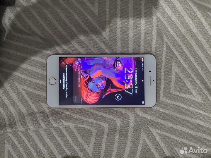 iPhone 8 Plus, 64 ГБ