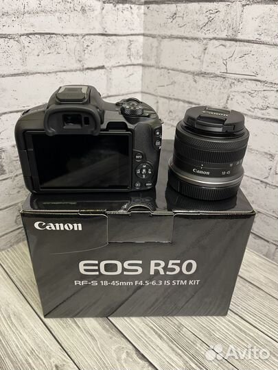 Canon Eos R50 kit 18-45mm is stm-русское меню