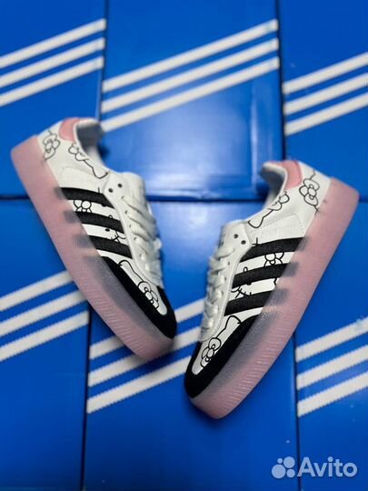 Adidas samba hello kitty