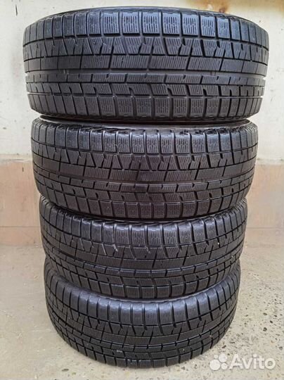 Yokohama Ice Guard IG50 215/55 R17 97H