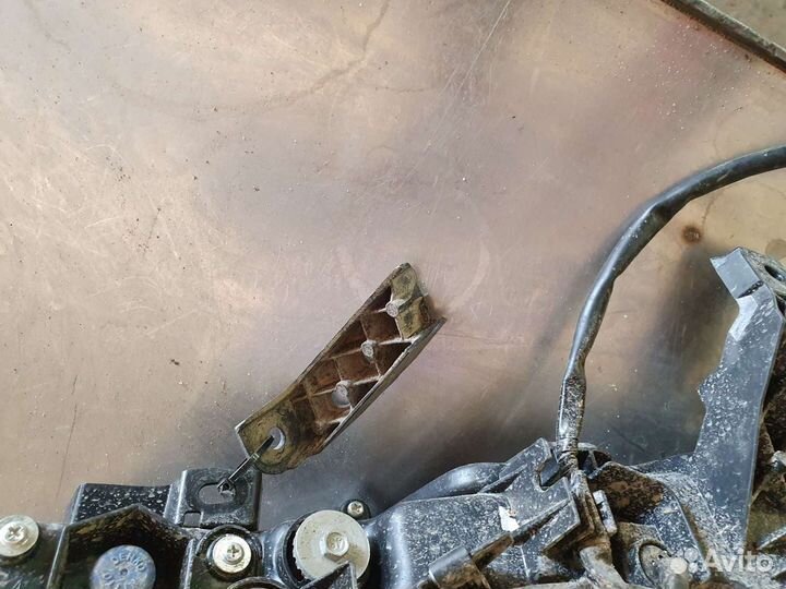 Туманная фара правая для Lexus RX350. 2019 год