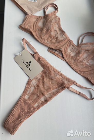 Комплект нижнего белья новый