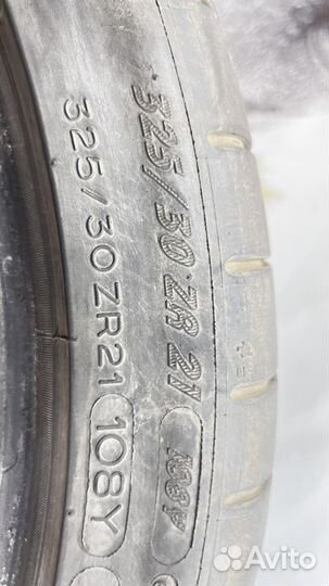 Michelin Pilot Super Sport 325/30 R21 108