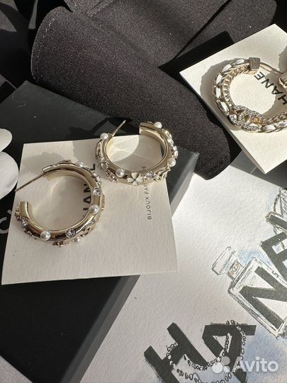 Серьги Chanel оригинал новые комплект