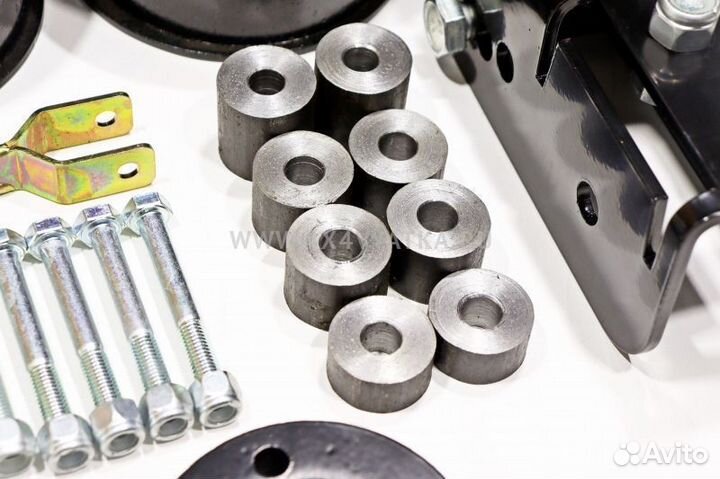 Лифт комплект нива универсал Вятка