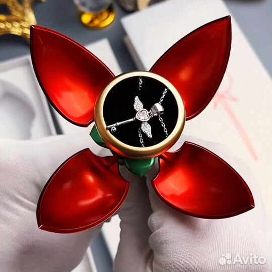 Подарочная коробочка