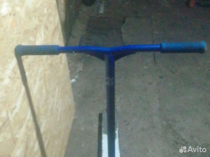 Самокат трюковой