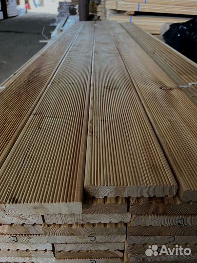 Доски лиственницы 55x130 мм, прошедшие камерную су