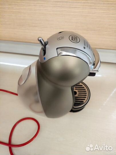 Капсульная кофемашина dolce gusto