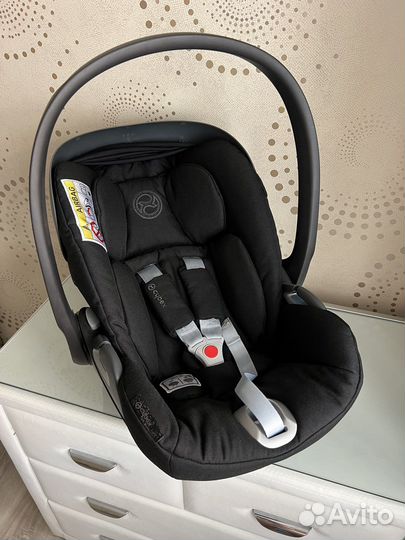 Автокресло Cybex Cloud Z i-Size Plus/Deep Black