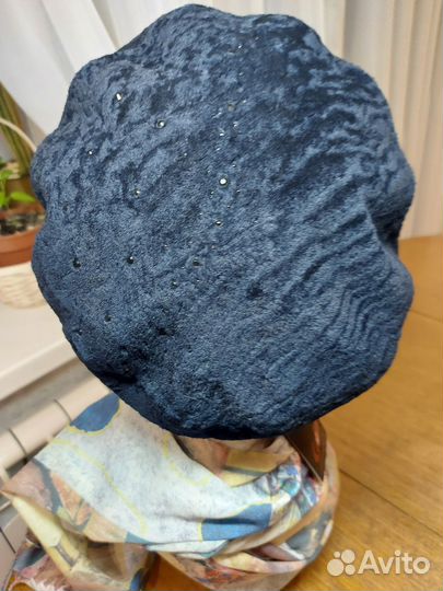 Берет новый с биркой