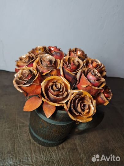 Роза медная, ручной работы