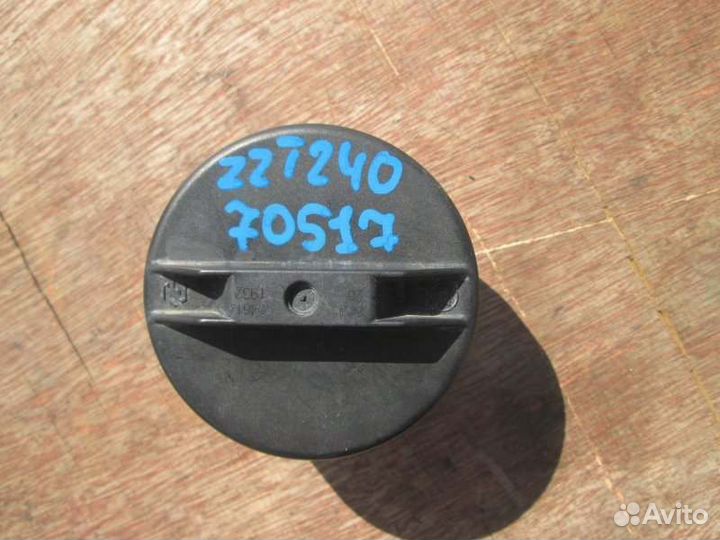 Пробка бензобака Toyota Allion ZZT240 1ZZ-FE
