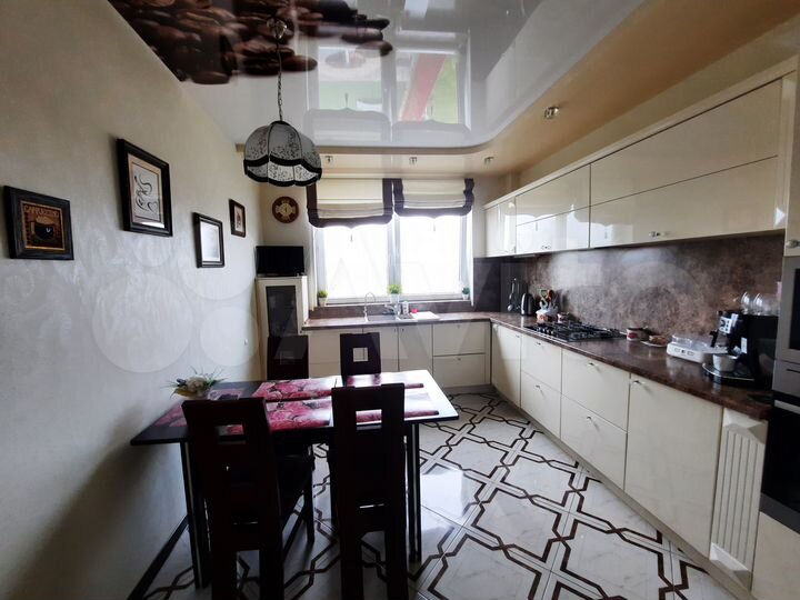 Таунхаус 193,4 м² на участке 2,6 сот.