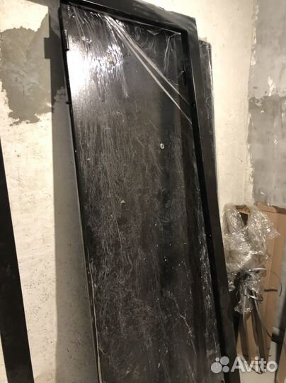 Дверь металлическая