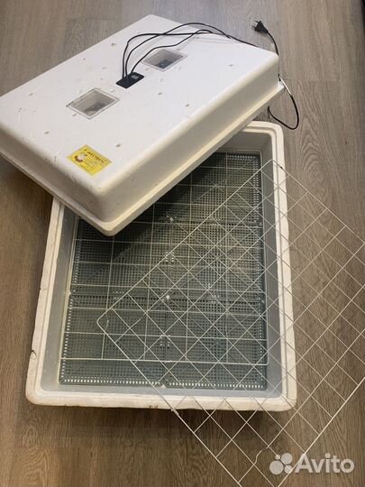 Инкубатор для яиц бу