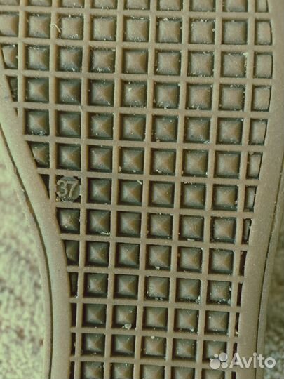 Ботинки демисезонные для мальчика 37 р