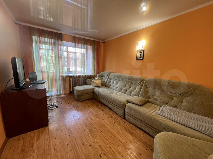 2-к. квартира, 47 м², 3/5 эт.
