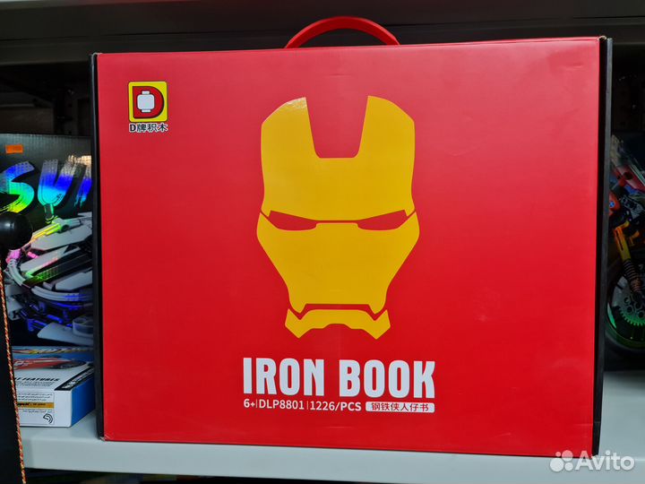 Конструктор Книга Железного Человека 1226 деталей