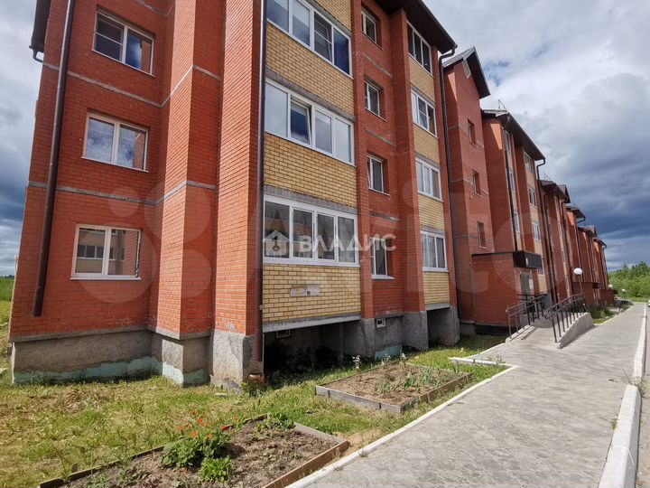 2-к. квартира, 43,2 м², 1/4 эт.