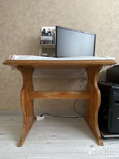 Кухонный стол бу