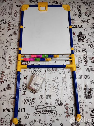 Мольберт детский с мелками, двусторрнний