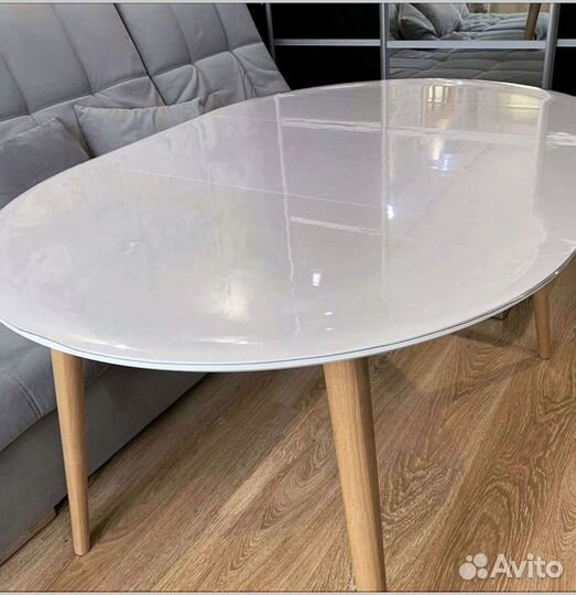 Прозрачная подложка для столовых приборов