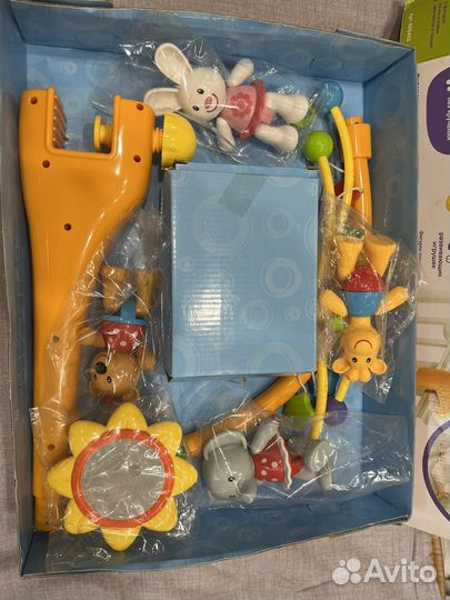 Мобиль на кроватку Жирафики