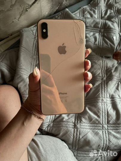 Телефон iPhone 10 XS max
