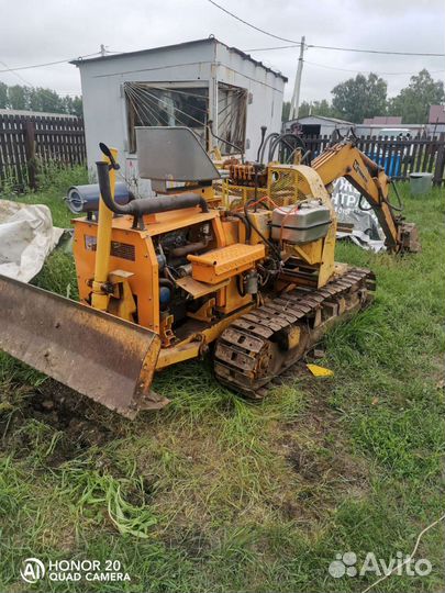 Гусеничный экскаватор YANMAR YB601U, 1998