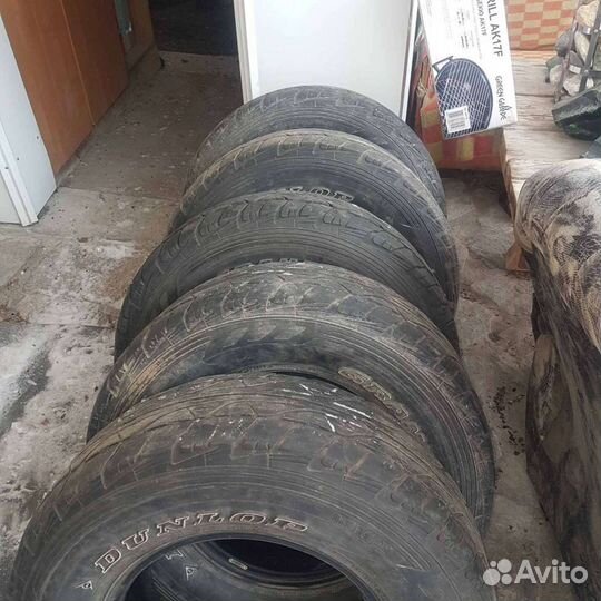 Dunlop Grandtrek AT3 265/70 R16
