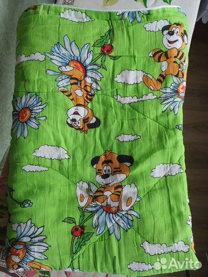 Детское одеяло в кроватку теплое