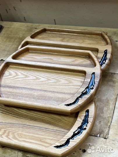 Поднос деревянный