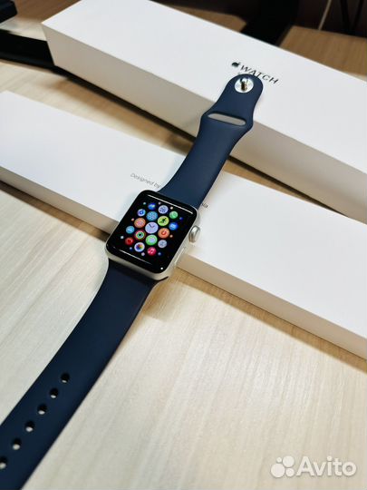 Часы Apple Watch 3 38 mm