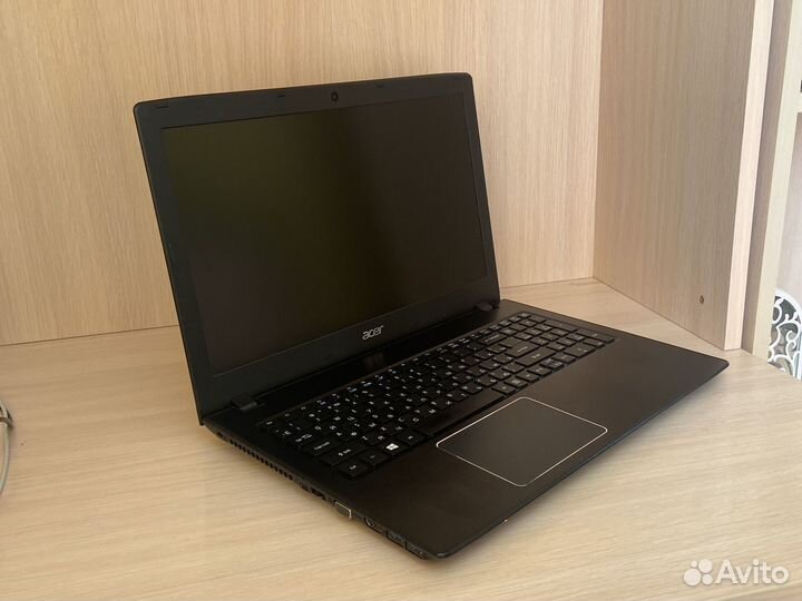 Acer Aspire e5-575 n16q2 i5