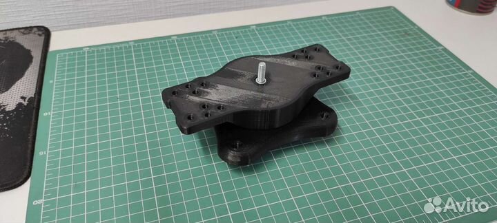 Крепление поворотное Garmin Lowrance Humminbird