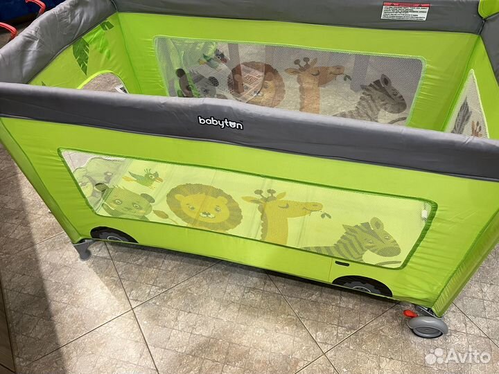 Манеж детский складной