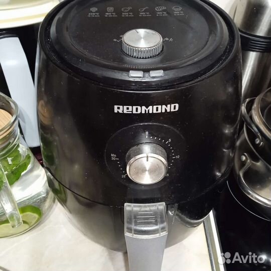 Электрогриль redmond