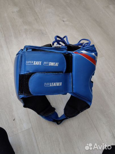 Боксерский шлем clinch м