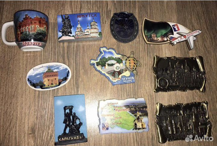 78 магнитов с разных городов