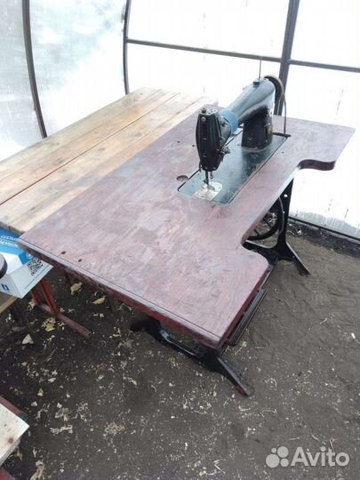 Швейная машина пмз