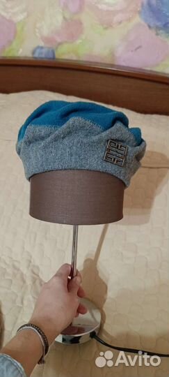 Берет женский