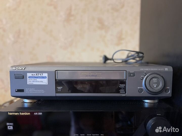 Видеомагнитофон Sony slv-x717