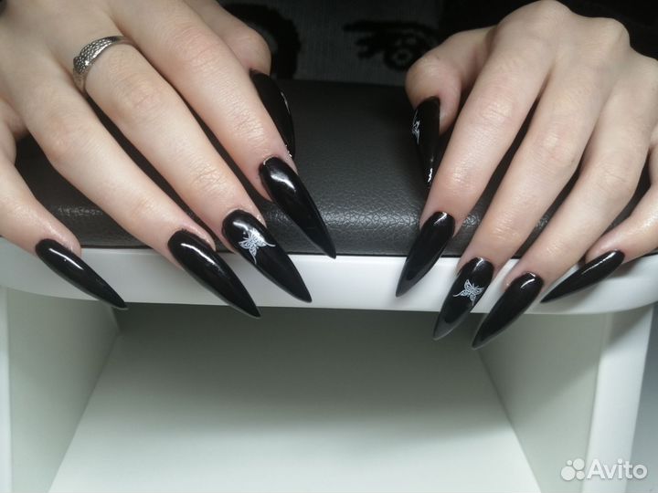 Маникюр на дому